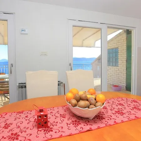 Igrane 311a Podgora (Split-Dalmatia)